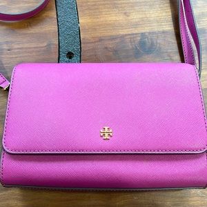 TORY BURCH Fuchsia Pink Crossbody Bag Almost New